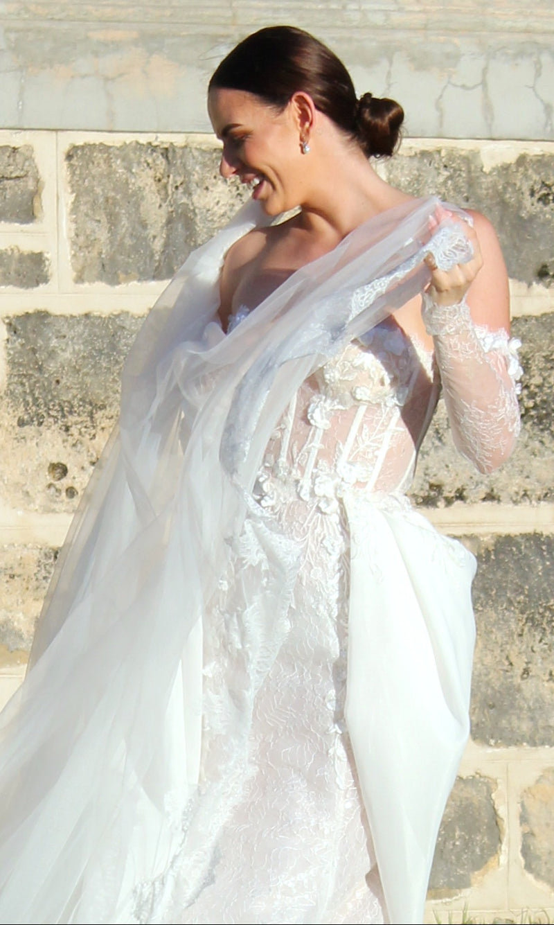 Luxe Chantilly Veil