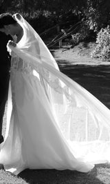 Luxe Chantilly Veil