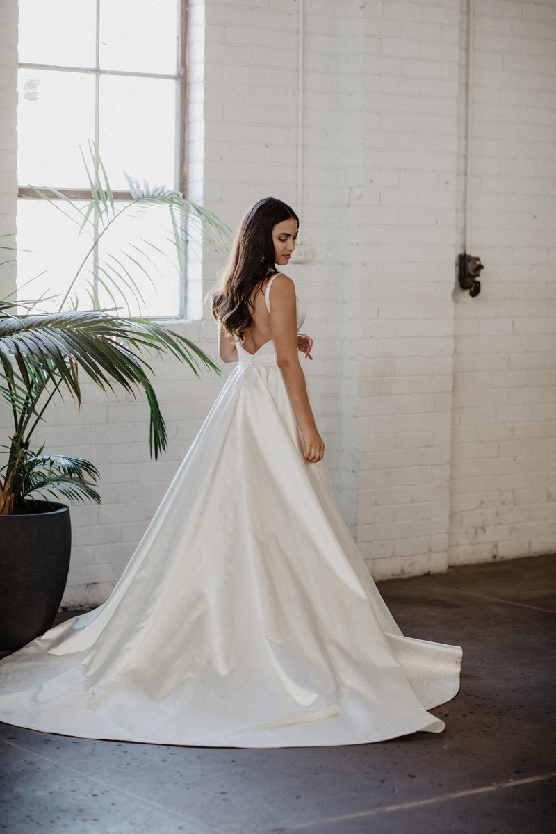 PORTIA GOWN