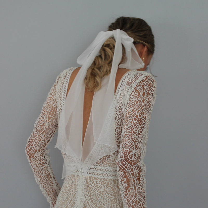 CHIFFON BRIDAL BOW/TIE